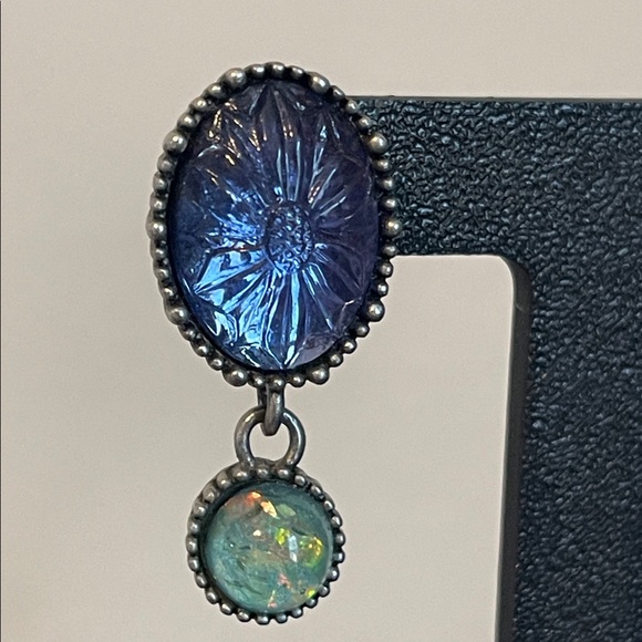 Vintage Avon Molded Blue Lucite & Faux Opal Drop Earrings (Pierced) - Picture 3 of 7